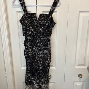 Le Chateau size XS new with tags dress
